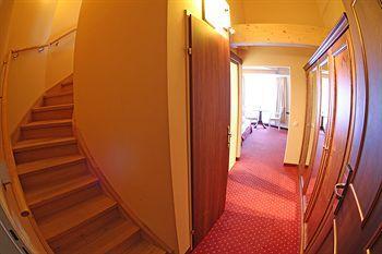 Valamar Hotel 4*